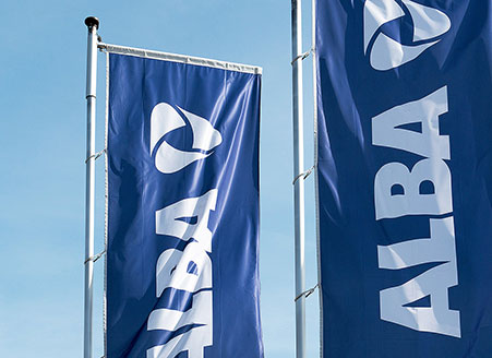 ALBA-Fahnen-450 ALBA-Fahnen-450